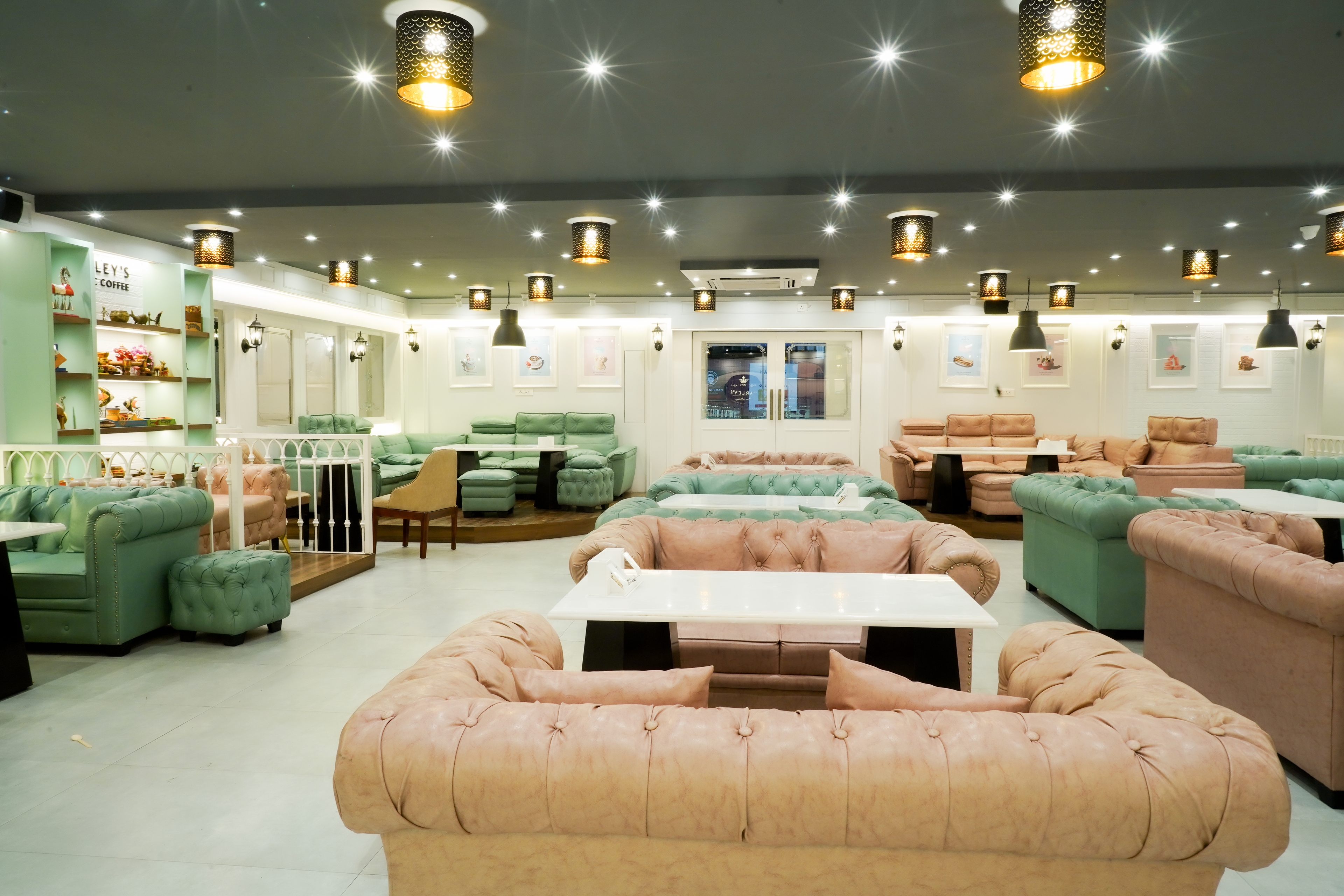 About Harley's Patisserie